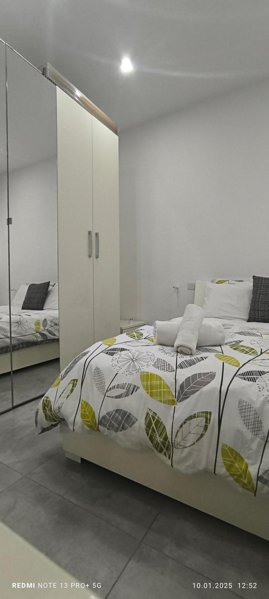 One Bedroom Tea Apartment Il-Gzira מראה חיצוני תמונה